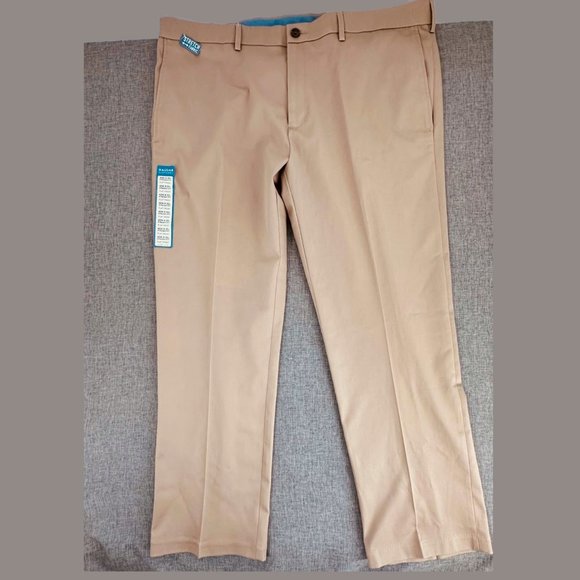 HAGGAR Clothing Mens Pants Khaki Straight Fit 42W X 30L Flex Stretch Flat Front - Picture 2 of 15